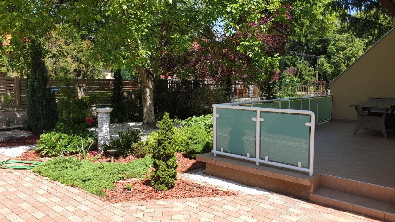 Keller Apartmanok Hajdúszoboszló Exterior foto