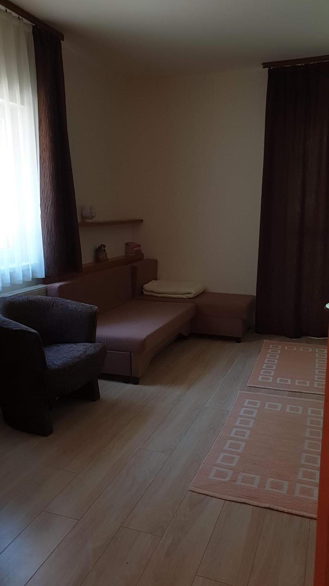 Keller Apartmanok Hajdúszoboszló Zimmer foto