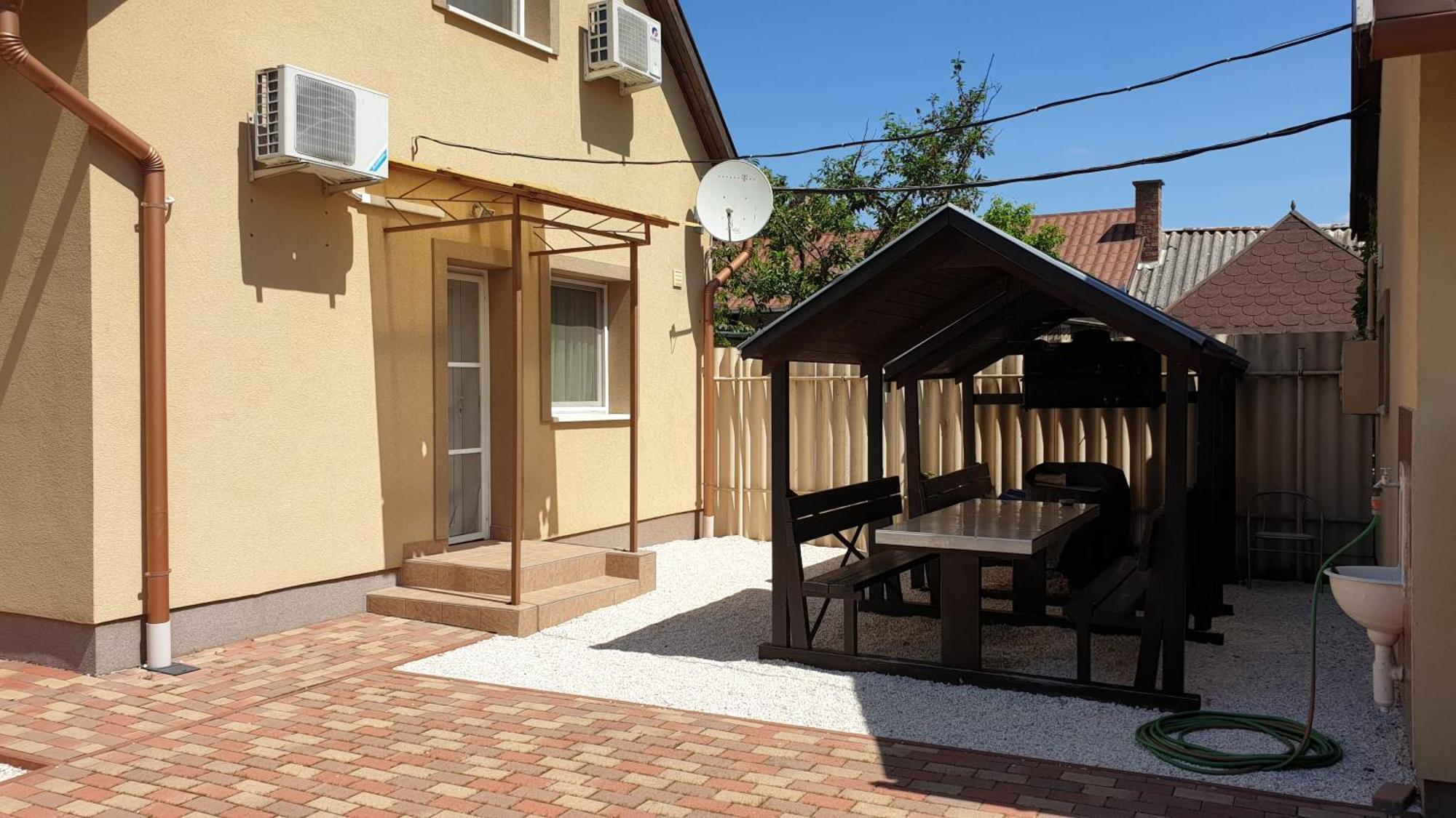 Keller Apartmanok Hajdúszoboszló Zimmer foto